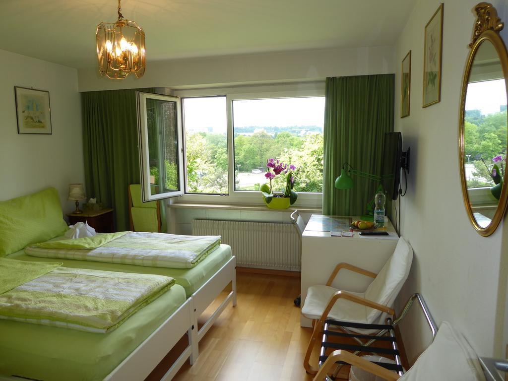 B&B Pappelweg - 2 Muttenz Bagian luar foto